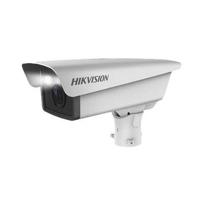 Cámara IP 4 Megapixel / Lente motorizado 3.1-6 mm / Reconocimiento y captura de Placas Vehiculares / IP67 / IK10